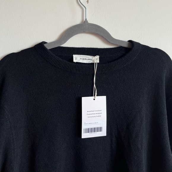 NWT Everlane The Classic Crew in Cashmere Black - Medium - 100% Cashmere - Picture 11 of 12